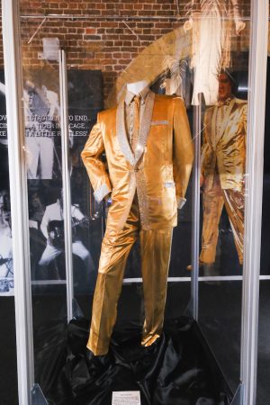 Elvis' iconic 50s gold lamé suit